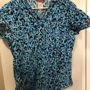Nursing scrub top